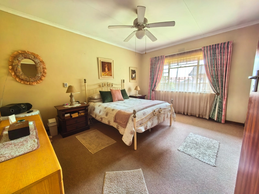 3 Bedroom Property for Sale in Vaalpark Free State